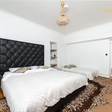 Luxury - Old Town Sauna Str * Tallinn