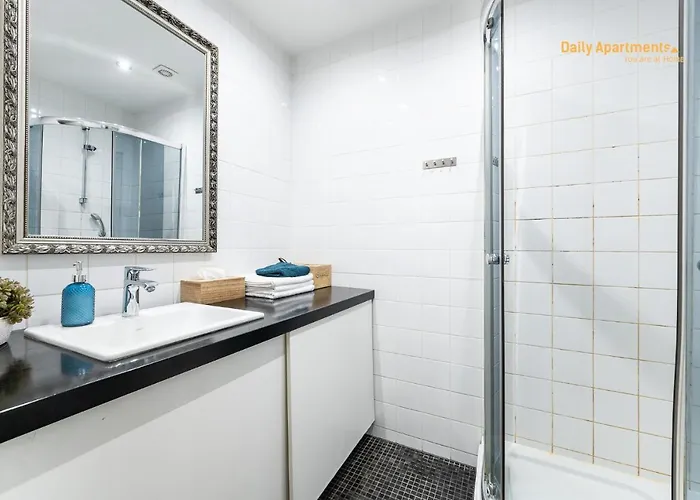 Luxury - Old Town Sauna Str * Tallin