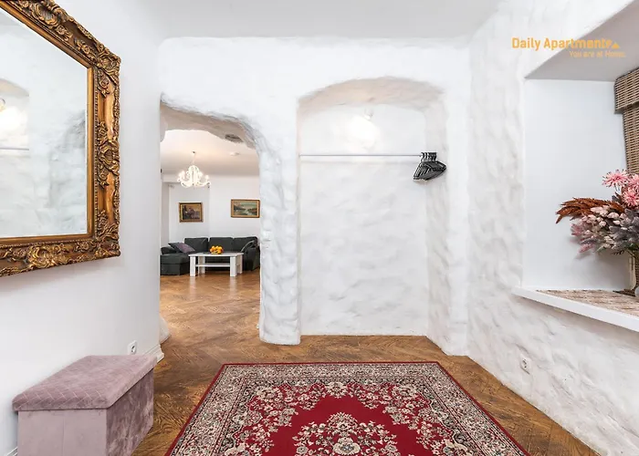 Luxury - Old Town Sauna Str * Tallin